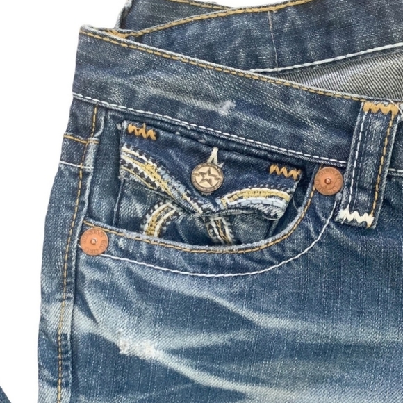 Big Star Distressed “Liv” Vintage Collection Jeans - Picture 6 of 10